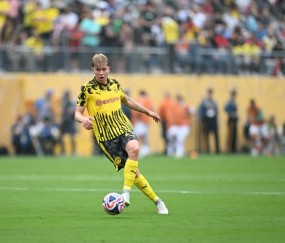 指数-图片报：目前年薪仅300万欧，多特计划涨薪续约后卫斯文松