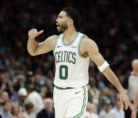 数据-比肩乔詹科杜！塔图姆30岁前季后赛得分突破3000分 NBA历史第5人